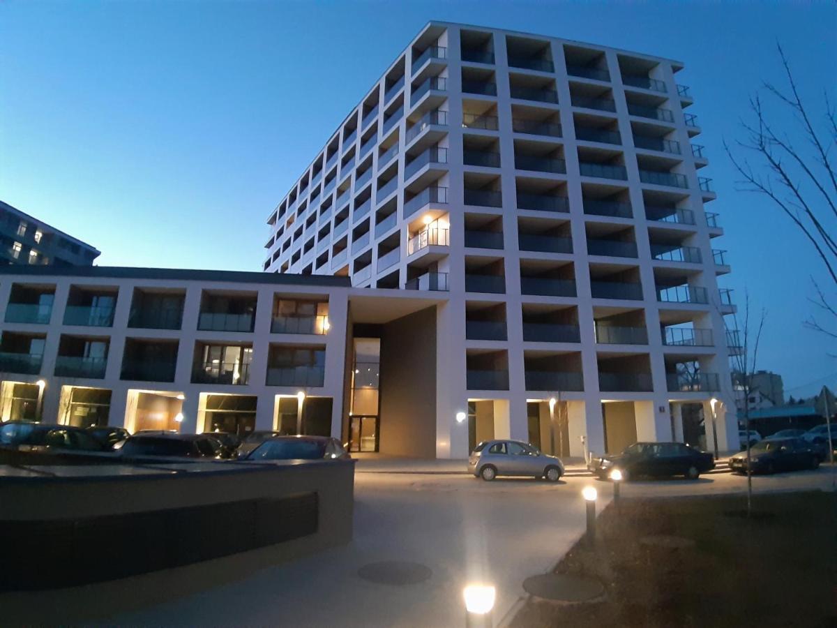Apartament Pianista ワルシャワ エクステリア 写真